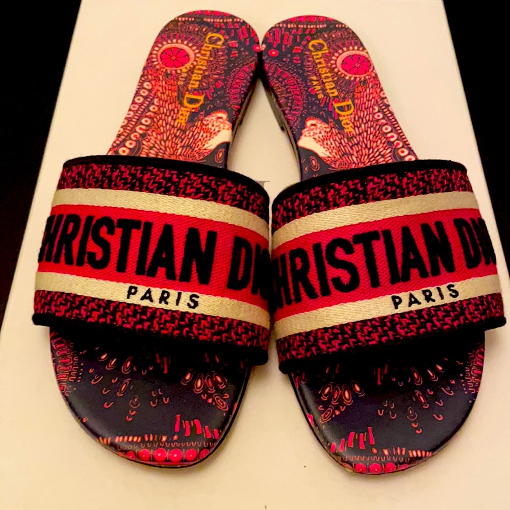 Like new Christian Dior sandal slides size 36